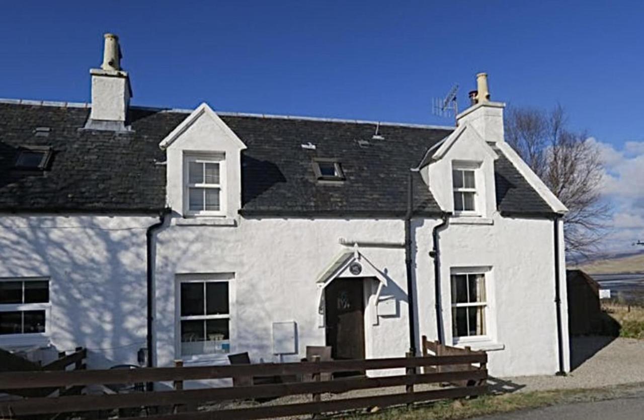 1 Keepers Cottage Skeabost Bridge Isle Of Skye Eksteriør bilde